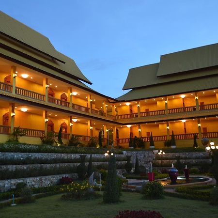 The M Bokeo Hotel Huay Xai Buitenkant foto