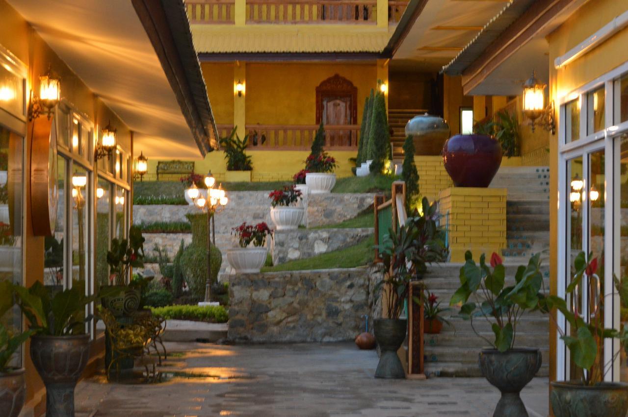 The M Bokeo Hotel Huay Xai Buitenkant foto