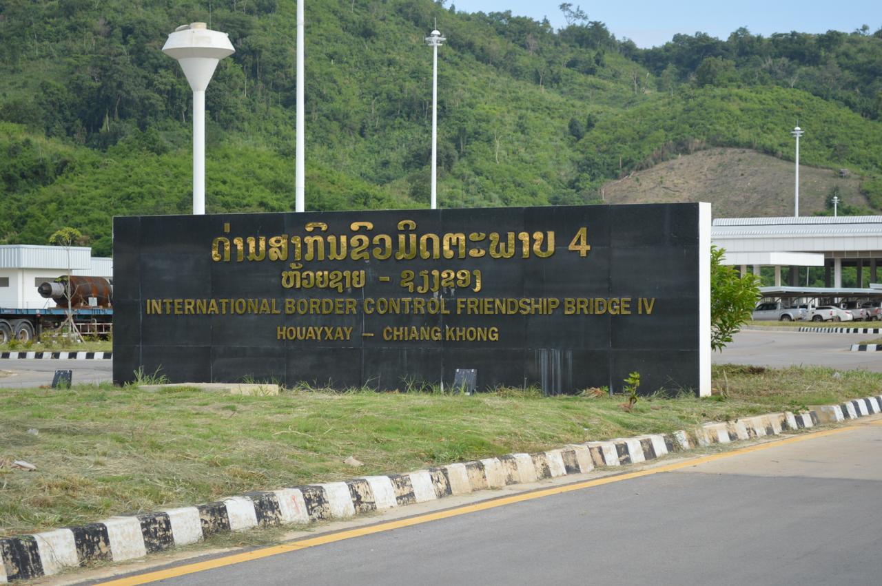 The M Bokeo Hotel Huay Xai Buitenkant foto